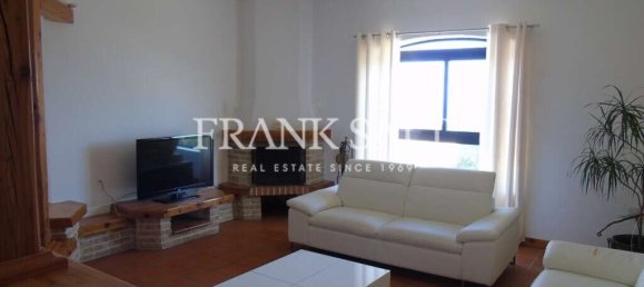 Villa T6 em Swieqi, Malta N.º 8721 8