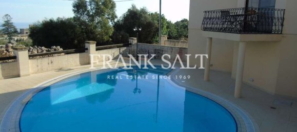 Villa T6 em Swieqi, Malta N.º 8721 2