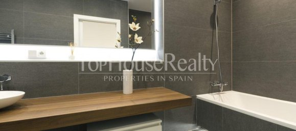 3 bedrooms Apartment in Barcelona, Spain No. 26153 9