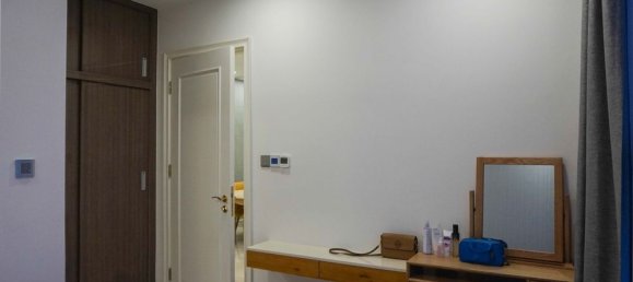 2 rooms Office in District 1, Vietnam No. 17966 10