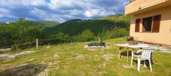 2 غرف نوم شقة في Nocera Umbra, Italy رقم 47678 2