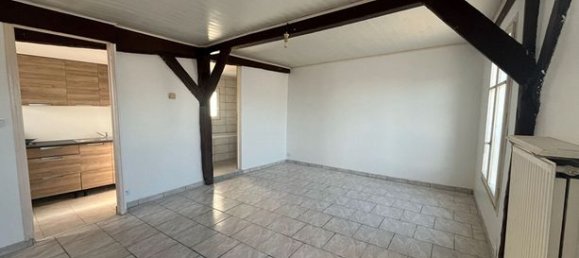 1 bedroom Duplex in Epernay, France No. 300794 2