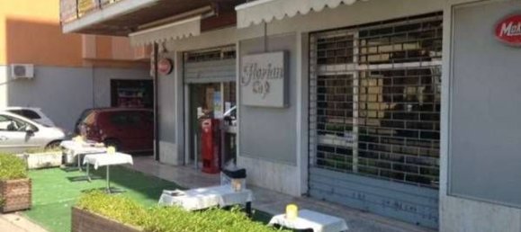 Propriété commerciale à Montesilvano, Italy 78m² No. 191965 2