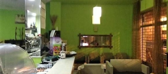 Propriété commerciale à Montesilvano, Italy 78m² No. 191965 3