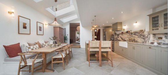 3 bedrooms House in London, United Kingdom No. 4566 11