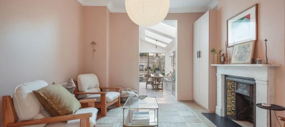 3 bedrooms House in London, United Kingdom No. 4566 5