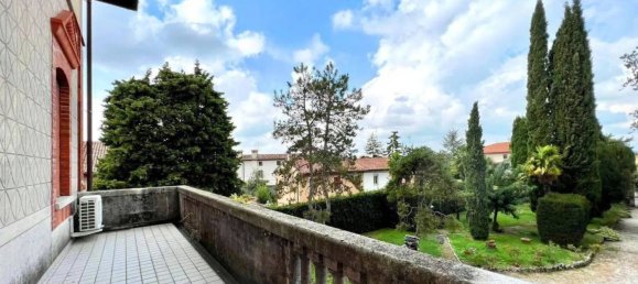 12 bedrooms Villa in Udine, Italy No. 333020 24