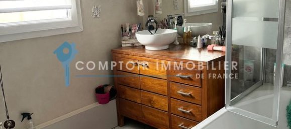 3 bedrooms House in Villabe, France No. 174790 9