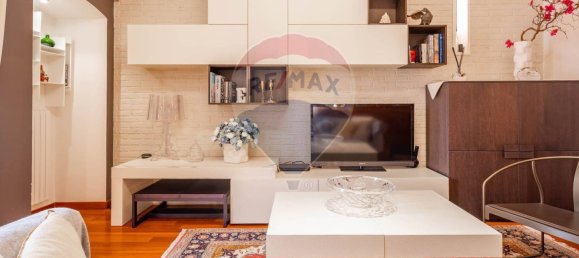 Dúplex de 2 dormitorios en Bari, Italy No. 380089 10