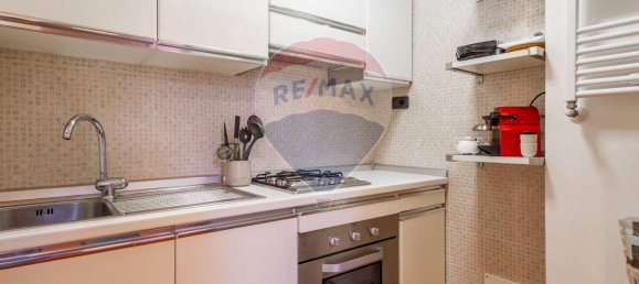 Dúplex de 2 dormitorios en Bari, Italy No. 380089 13