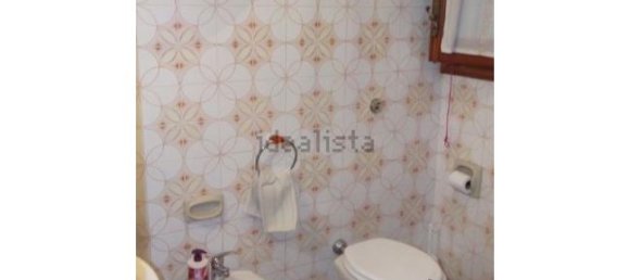 5 rooms Apartment in Carmiano, Italy No. 252694 4