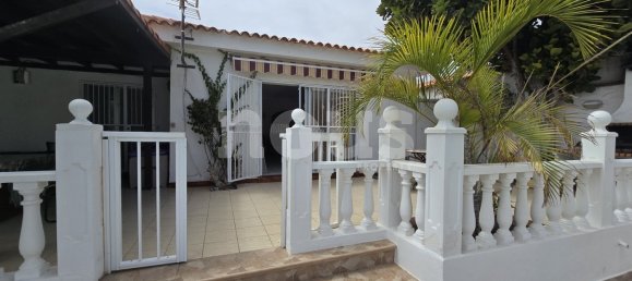 Villa de 4 dormitorios en Callao Salvaje, Spain No. 16140 6