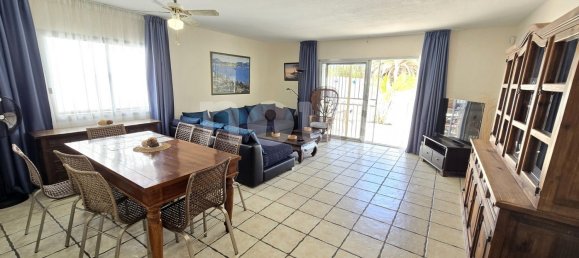 Villa de 4 dormitorios en Callao Salvaje, Spain No. 16140 14