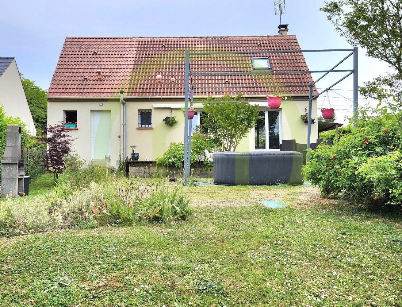 3 bedrooms House in Lagny, France No. 237281