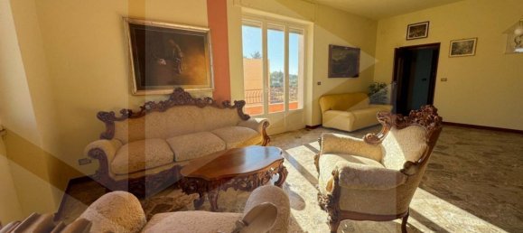 Вилла с 5 спальнями в Монополи, Италия № 23922 81