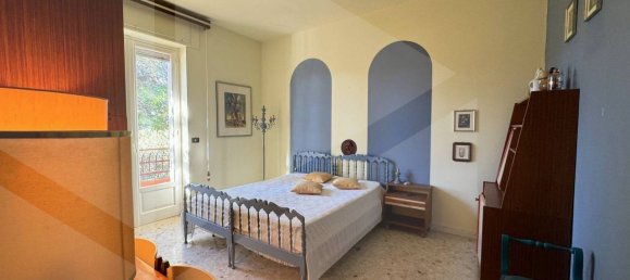 Вилла с 5 спальнями в Монополи, Италия № 23922 26