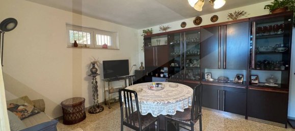 Вилла с 5 спальнями в Монополи, Италия № 23922 2