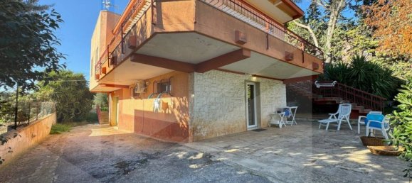 Вилла с 5 спальнями в Монополи, Италия № 23922 17