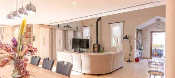 6 غرف نوم فيلا في Nerja, Spain رقم 180014 6