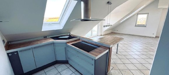 Дуплекс с 4 комнатами в Оффенбах, Германия № 203385 5