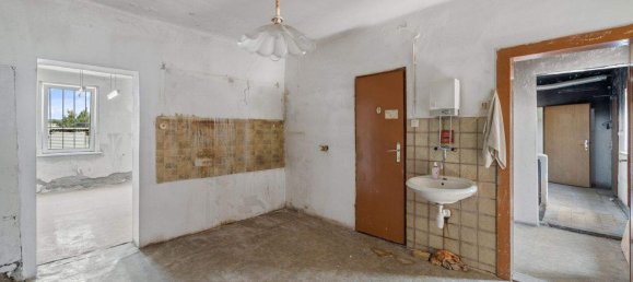 Casa de 7 divisões em Schwechat, Austria N.º 201892 8