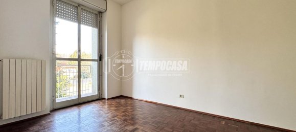 5 rooms Apartment in Biella, Italy No. 41355 21