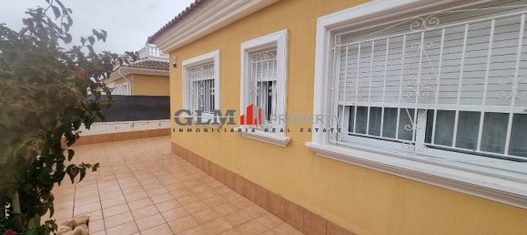 3 bedrooms Townhouse in Los Alcazares, Spain No. 17759 9