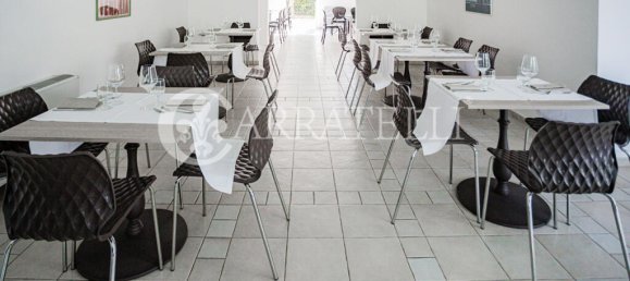 18 Schlafzimmer Hotel in Forte dei Marmi, Italy, Nr. 210032 15