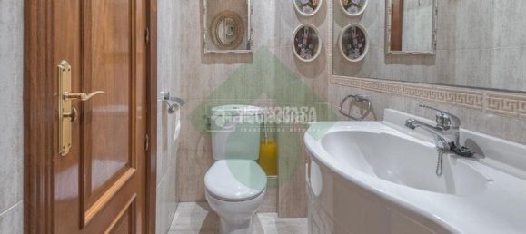 Apartamento de 2 dormitorios en Madrid, Spain No. 167818 17