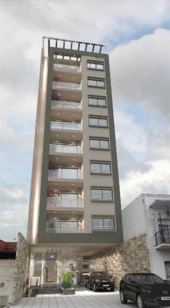 Studio in Lanus, Argentina, Nr. 7453