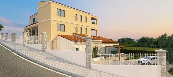5 bedrooms Building in Germasogeia, Cyprus No. 3739 6