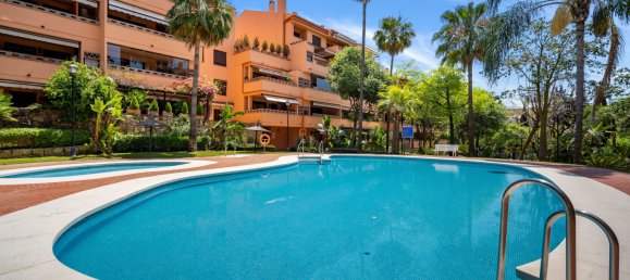 Penthouse T3 em Marbella, Spain N.º 142763 11