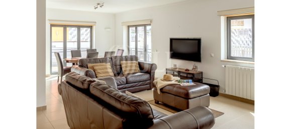 5 Schlafzimmer Villa in Cascais, Portugal, Nr. 107908 12