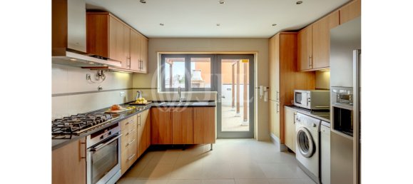 5 Schlafzimmer Villa in Cascais, Portugal, Nr. 107908 20