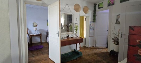 3 bedrooms House in Hirson, France No. 255317 6