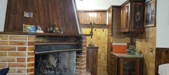 Casa de 5 divisões em Albano Laziale, Italy N.º 19583 10