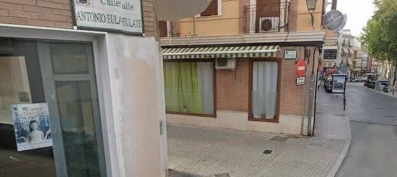 3 bedrooms Apartment in Cordoba, Spain No. 170719 2