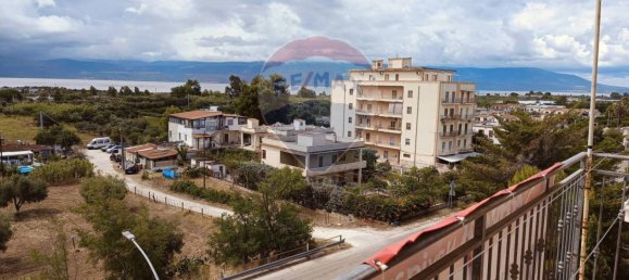 2 bedrooms Apartment in Ischitella, Italy No. 263822 5