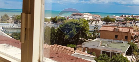 2 bedrooms Apartment in Ischitella, Italy No. 263822 9