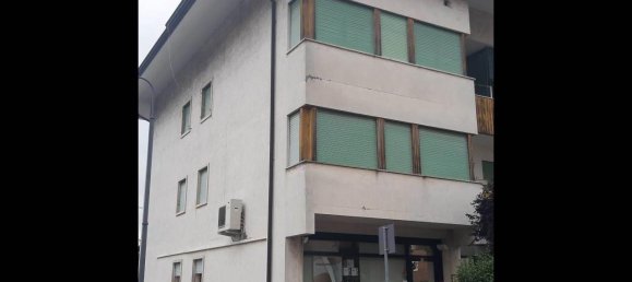 Apartamento de 6 habitaciónes en Monselice, Italy No. 108765 2