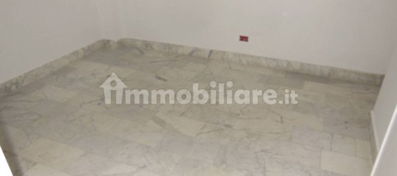 4 Schlafzimmer Wohnung in Rome, Italy, Nr. 203136 9