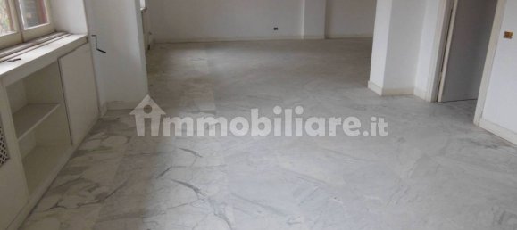 4 Schlafzimmer Wohnung in Rome, Italy, Nr. 203136 5