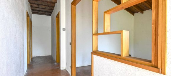 3-salle Appartement à Selvino, Italy No. 285928 9
