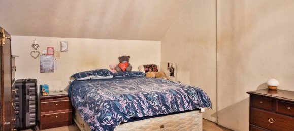 Casa en Market Rasen, United Kingdom No. 2534 21