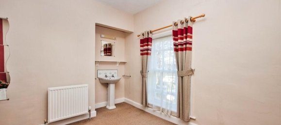 Casa en Market Rasen, United Kingdom No. 2534 15