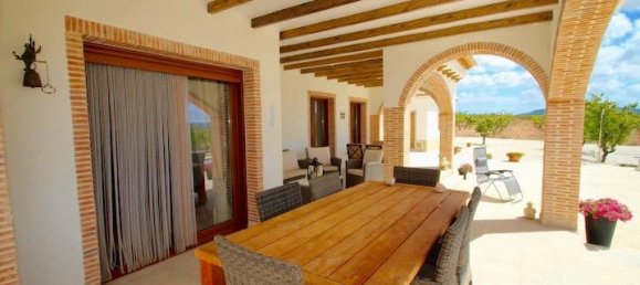 3 bedrooms Villa in Pinoso, Spain No. 7184 14