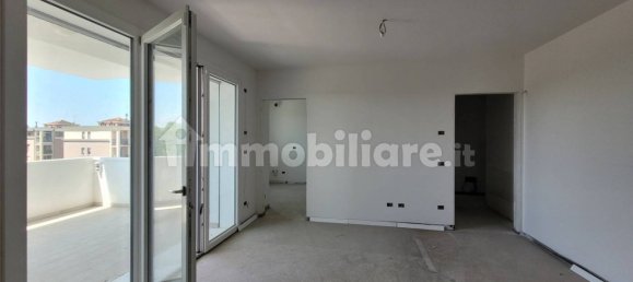 4-Zimmer Wohnung in Modena, Italy, Nr. 320051 5
