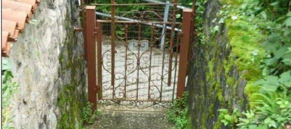 Вилла с 2 комнатами в Порлецца, Италия № 2798 3