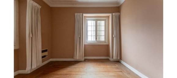 9 bedrooms Villa in Lisbon, Portugal No. 105143 12