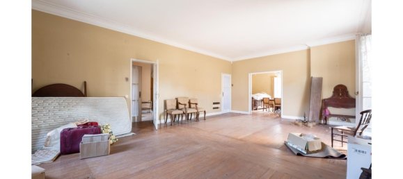 9 bedrooms Villa in Lisbon, Portugal No. 105143 23